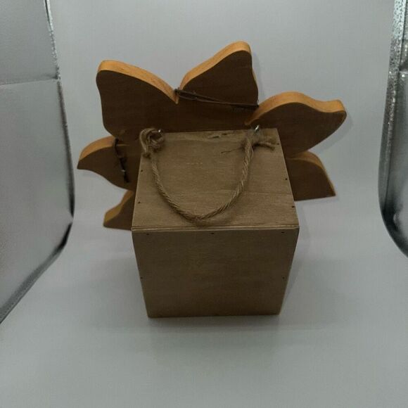 Wooden Sunflower Birdhouse With Twine Painted Hanging DecorativeYellows Browns - Picture 5 of 7